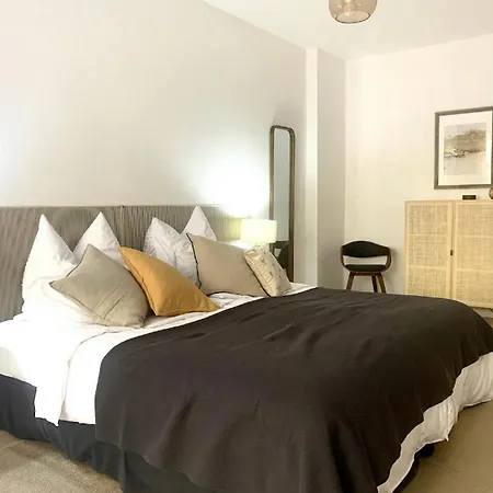 Apartament Hartmann Mit Aussicht Und Wlan Wiesbaden